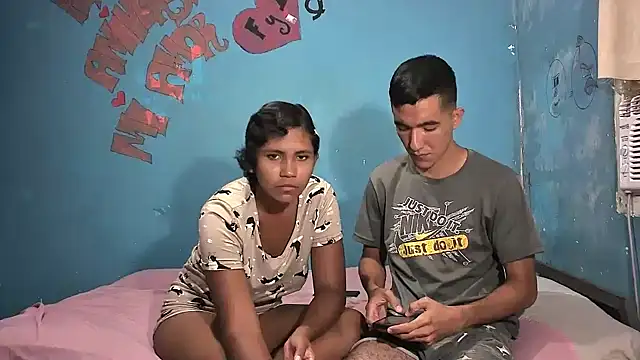 Sweetiefoxxx online show from January 22, 2:14 pm