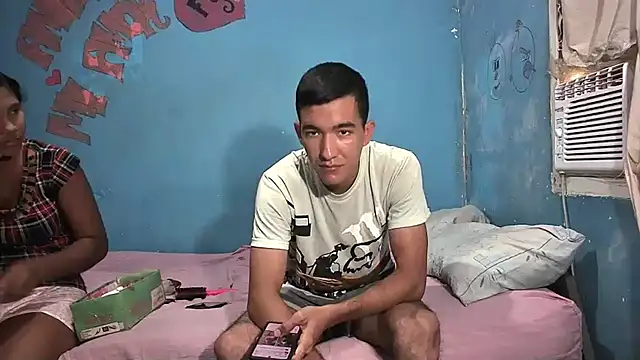 Sweetiefoxxx online show from February 5, 8:04 pm