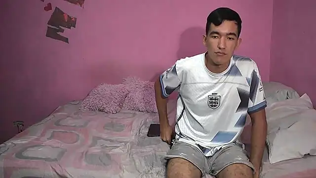 Sweetiefoxxx online show from December 15, 6:34 pm