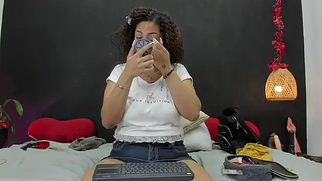 Luna smit08 online show from June 16, 8:55 pm