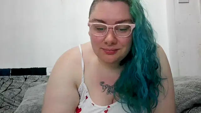Bustycurves online show from May 30, 11:46 pm