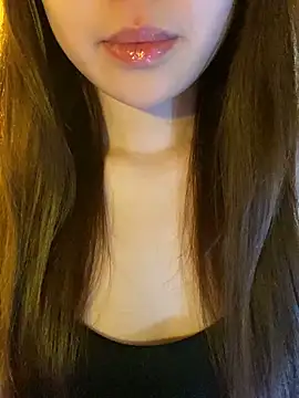 minmin2kk5 online show from April 26, 3:10 pm