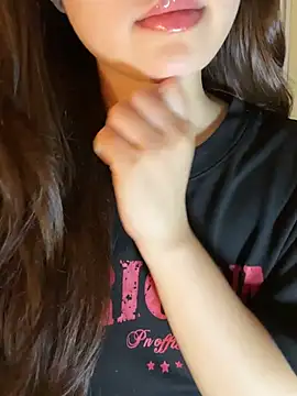 minmin2kk5 online show from July 2, 5:19 pm