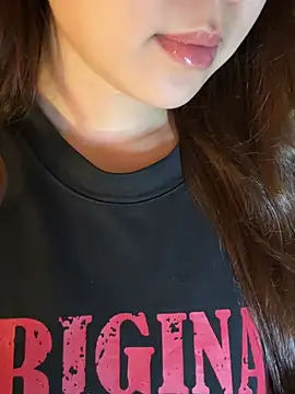 minmin2kk5 online show from July 11, 3:37 pm