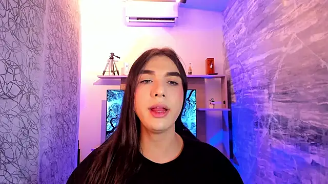 saracaball  online show from February 12, 5:02 am