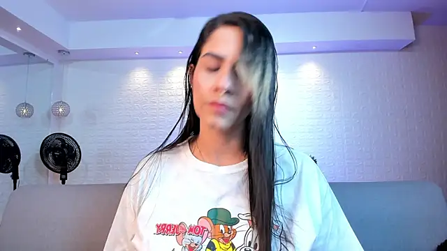 violet scott online show from December 2, 10:53 am