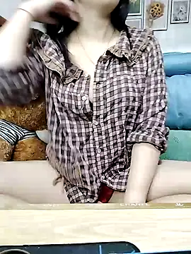 cream1299 online show from March 9, 12:53 pm