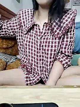 cream1299 online show from March 20, 11:16 am