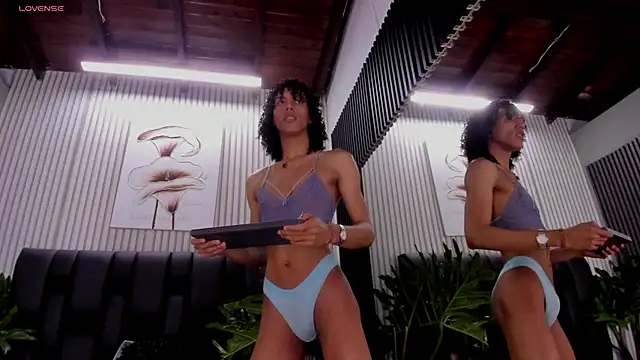 Camille Cedrik online show from September 26, 7:40 pm