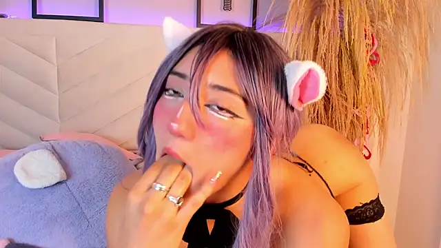 miia  baker online show from February 18, 12:17 pm