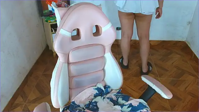 Geisha Seniers online show from September 28, 8:25 pm