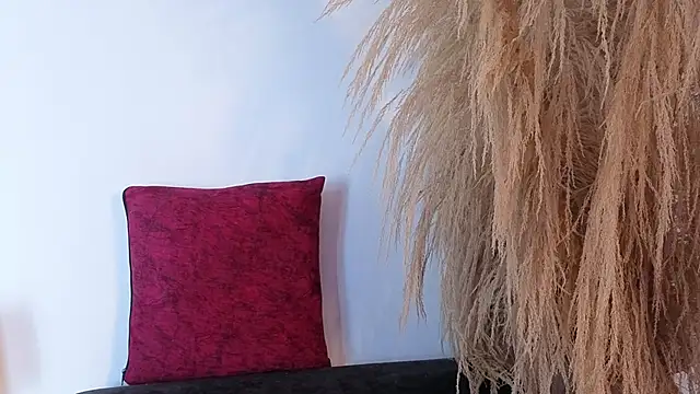 Snapshot of Elecktra_sweet chatting on May 11, 7:33 pm Elecktra sweet online show from May 11, 7:33 pm