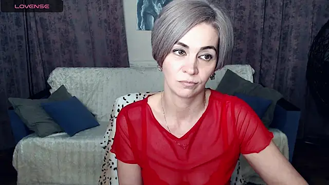 Blonde lola444 online show from December 11, 7:36 pm