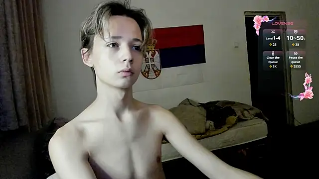 Vampirella GS online show from December 18, 1:50 pm