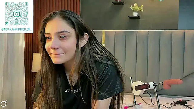 demieliss online show from November 4, 6:18 pm