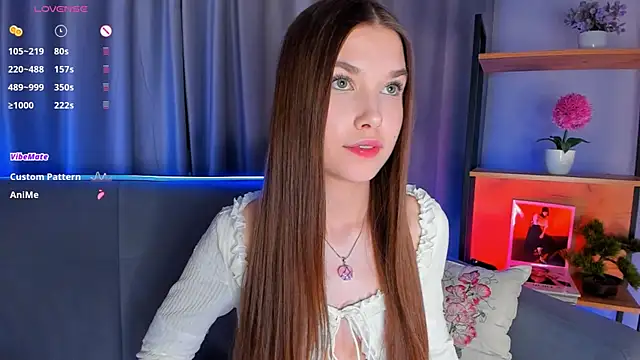 Snapshot of _Eva_Lee chatting on January 19, 8:09 pm Eva Lee online show from January 19, 8:09 pm