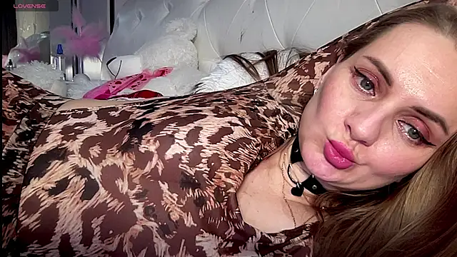 Viola sweet online show from March 10, 4:49 am