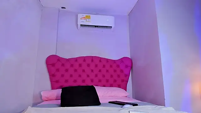 Aprillbrunette online show from July 27, 11:50 am