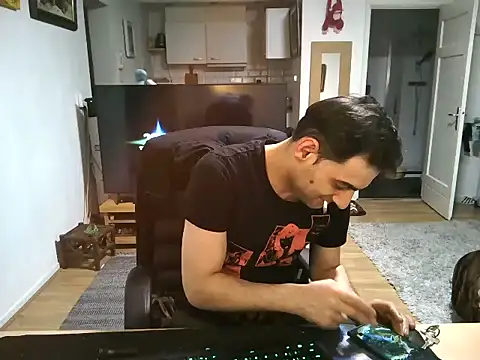 mihaimichael online show from March 10, 9:18 pm