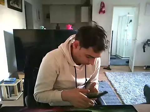 mihaimichael online show from March 18, 2:59 pm