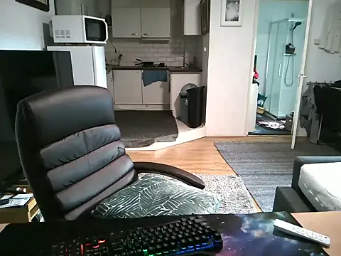 mihaimichael online show from September 11, 4:18 pm