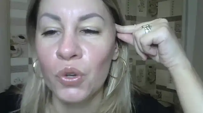 TherestlessKitty online show from January 19, 7:57 am