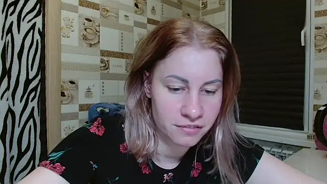 Snapshot of TherestlessKitty chatting on May 30, 10:18 pm TherestlessKitty online show from May 30, 10:18 pm
