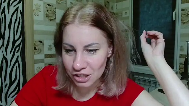 Snapshot of TherestlessKitty chatting on May 31, 12:23 pm TherestlessKitty online show from May 31, 12:23 pm