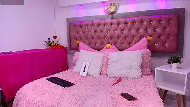 Tayzon Foxxx online show from March 17, 1:08 pm