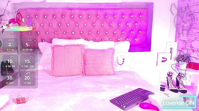 Tayzon Foxxx online show from September 16, 12:50 pm