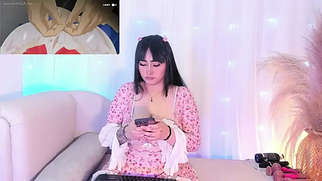 Snapshot of mikuru_hara chatting on December 19, 1:23 am mikuru hara online show from December 19, 1:23 am