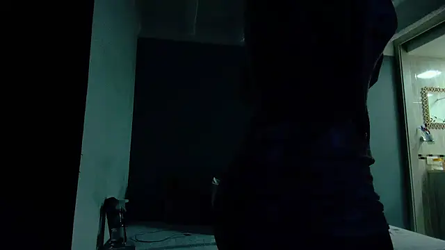 LauraEvanns online show from January 8, 2:35 am