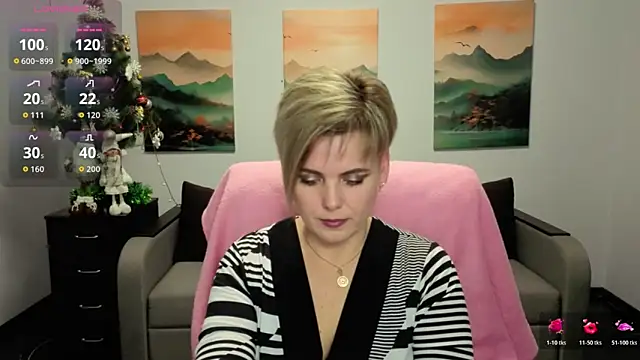 Julia Wilsone online show from December 20, 2:13 pm