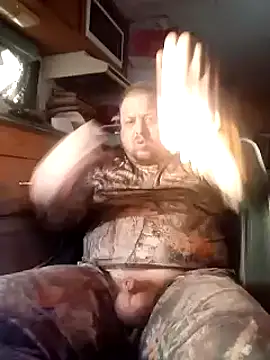 Snapshot of tjmacksjr chatting on December 11, 10:06 pm tjmacksjr online show from December 11, 10:06 pm