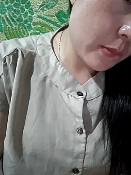 Snapshot of Sweetlove_77 chatting on September 18, 1:24 pm Sweetlove 77 online show from September 18, 1:24 pm