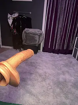 Snapshot of avacrush chatting on January 10, 10:04 pm avacrush online show from January 10, 10:04 pm