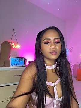 AlisonHoot69 online show from June 21, 6:54 pm