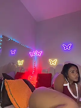 AlisonHoot69 online show from July 12, 6:54 pm
