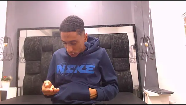 Snapshot of Jose_Smoke chatting on September 17, 3:08 am Jose Smoke online show from September 17, 3:08 am