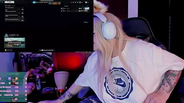 Snapshot of Irinaa_Scarlett chatting on December 30, 4:42 am Irinaa Scarlett online show from December 30, 4:42 am