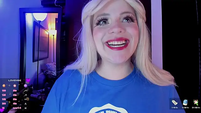 Snapshot of Irinaa_Scarlett chatting on January 18, 10:06 am Irinaa Scarlett online show from January 18, 10:06 am