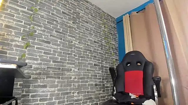 iam samy  online show from November 4, 11:31 am