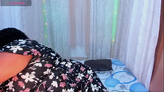 Snapshot of Ana_off_alana chatting on October 23, 12:21 am Ana off alana online show from October 23, 12:21 am