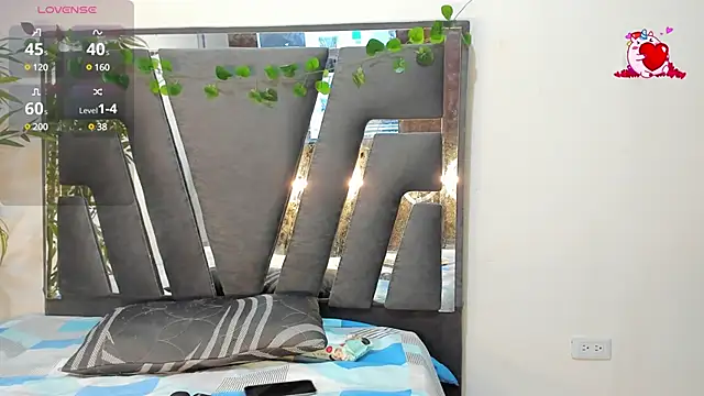 Black Rose2 online show from February 13, 11:50 am