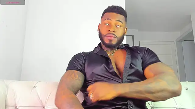 Makonneen online show from March 10, 9:31 pm