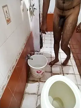 Snapshot of hairy_gun chatting on September 23, 5:43 am hairy gun online show from September 23, 5:43 am