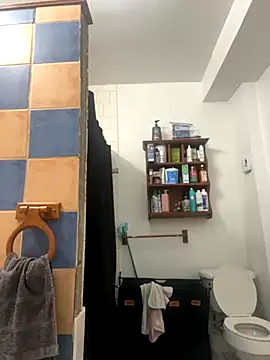 Snapshot of Goddess_Nafeesha chatting on November 7, 5:35 pm Goddess Nafeesha online show from November 7, 5:35 pm