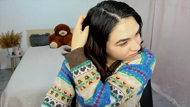 Alexa Dolly12 online show from February 17, 9:13 am