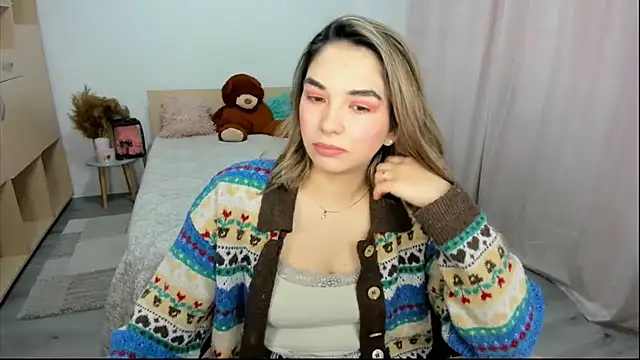 Alexa Dolly12 online show from March 4, 6:30 am