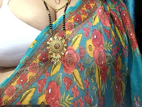 Desi bhabhiii online show from December 3, 9:33 am